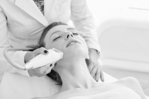 radiofrequenza ad aghi medicina estetica parmeggiano